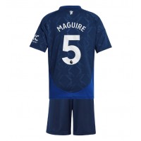 Manchester United Harry Maguire #5 Vieras Peliasu Lasten 2024-25 Lyhythihainen (+ Lyhyet housut)